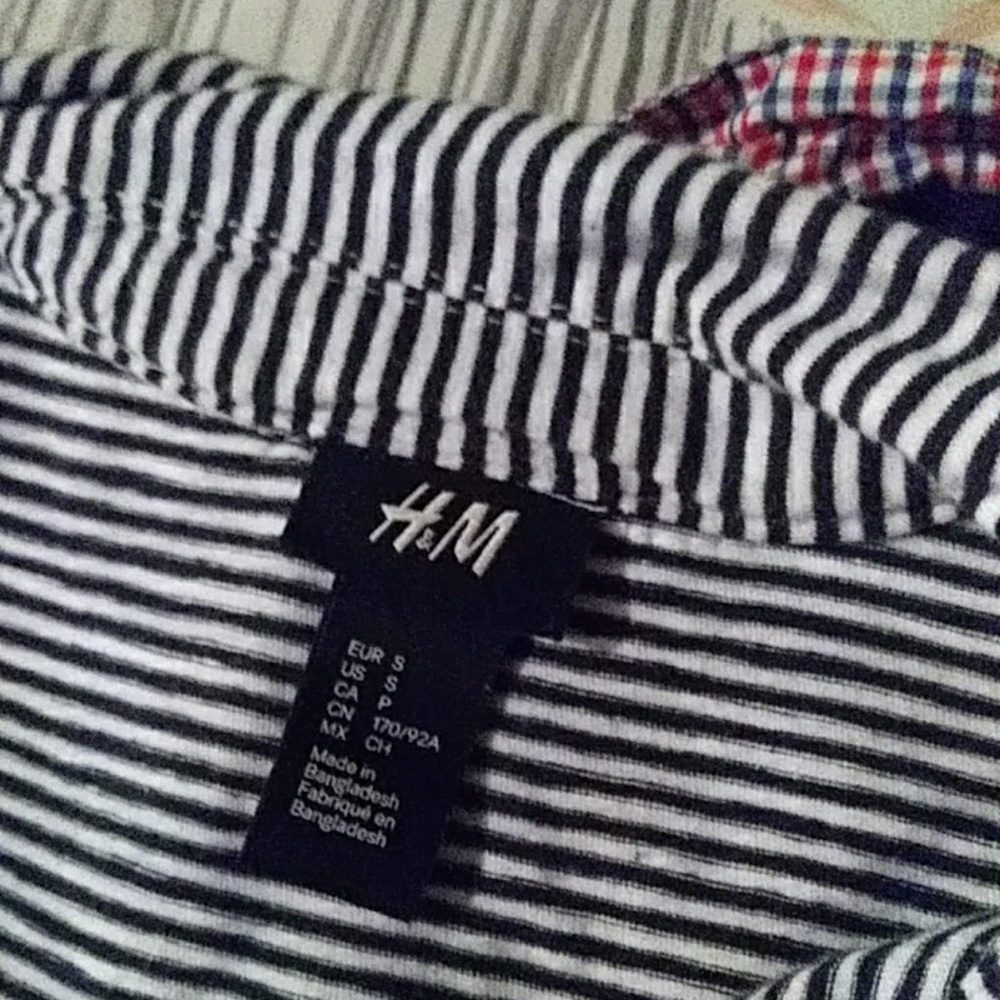 H&M shirts bundle! - Picture 6 of 8